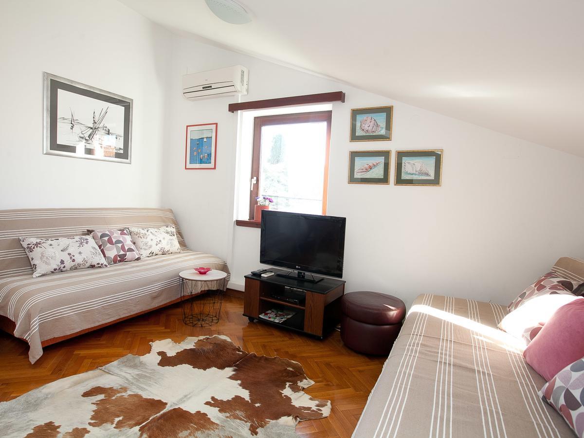 Apartment Magnolia Petrcane Eksteriør bilde